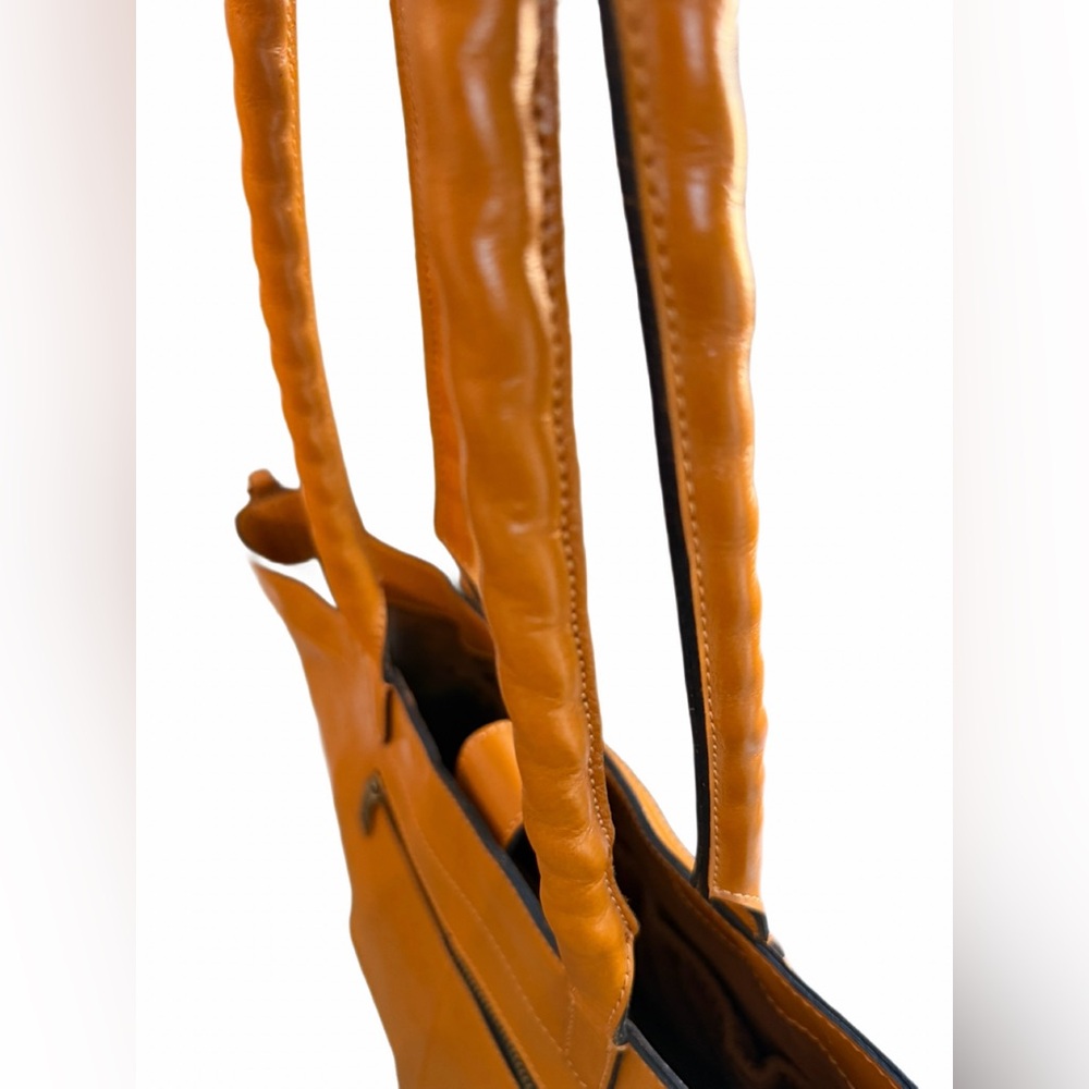 Classic Patricia Nash Mallory Leather Tote Bag w authenticity cards -must have! - Picture 11 of 16
